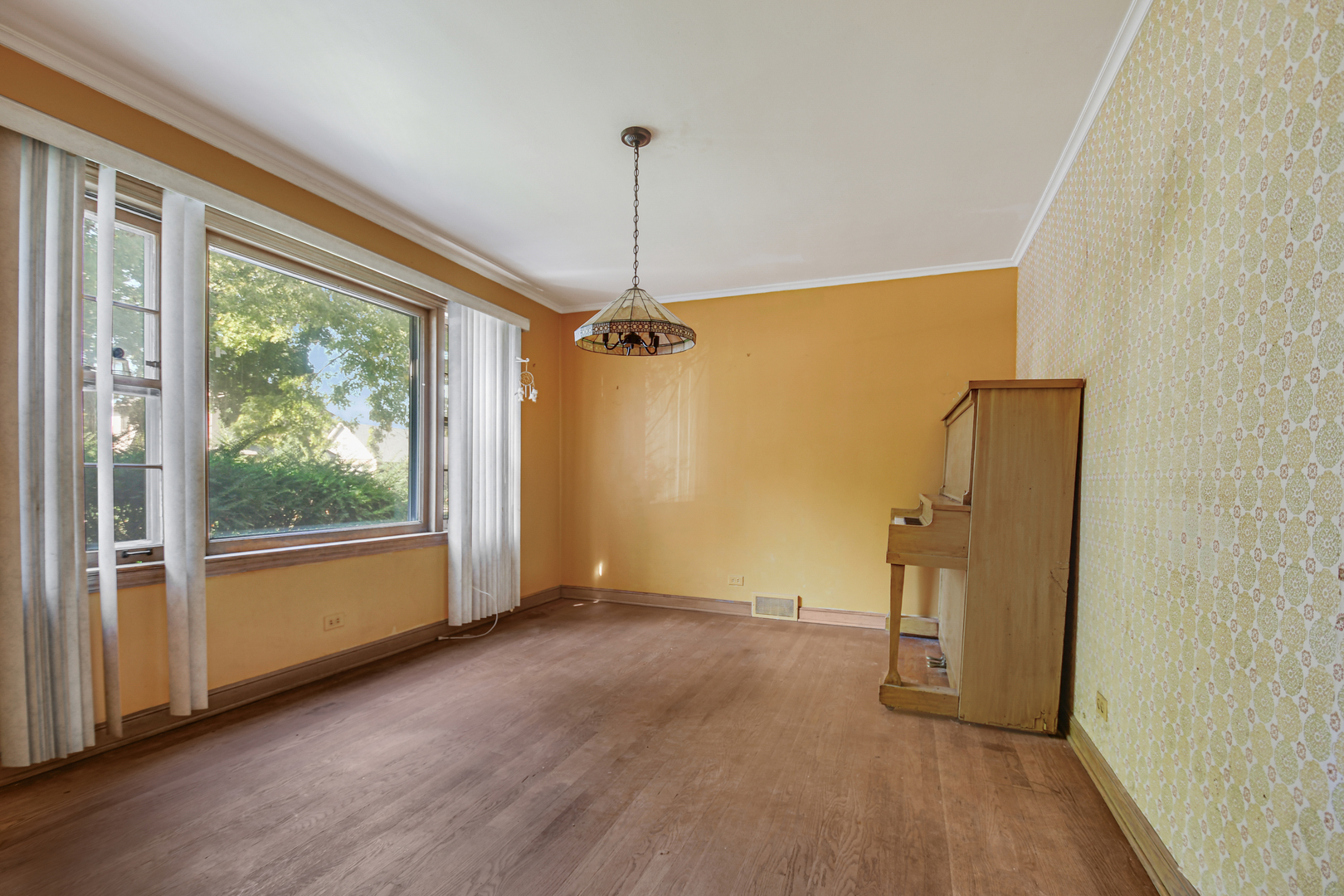 11125 S Fairfield Avenue, Chicago, IL 60655