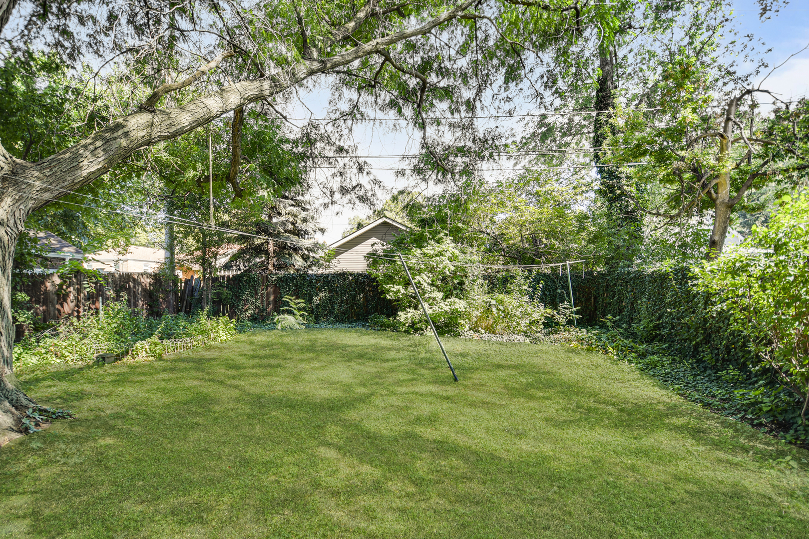 11125 S Fairfield Avenue, Chicago, IL 60655