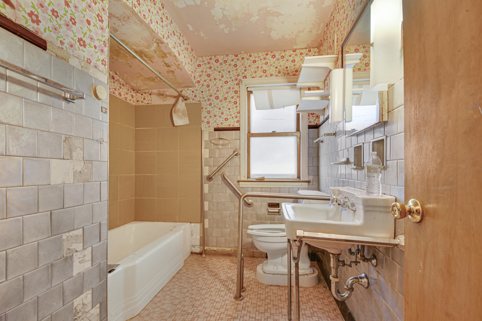 11125 S Fairfield Avenue, Chicago, IL 60655