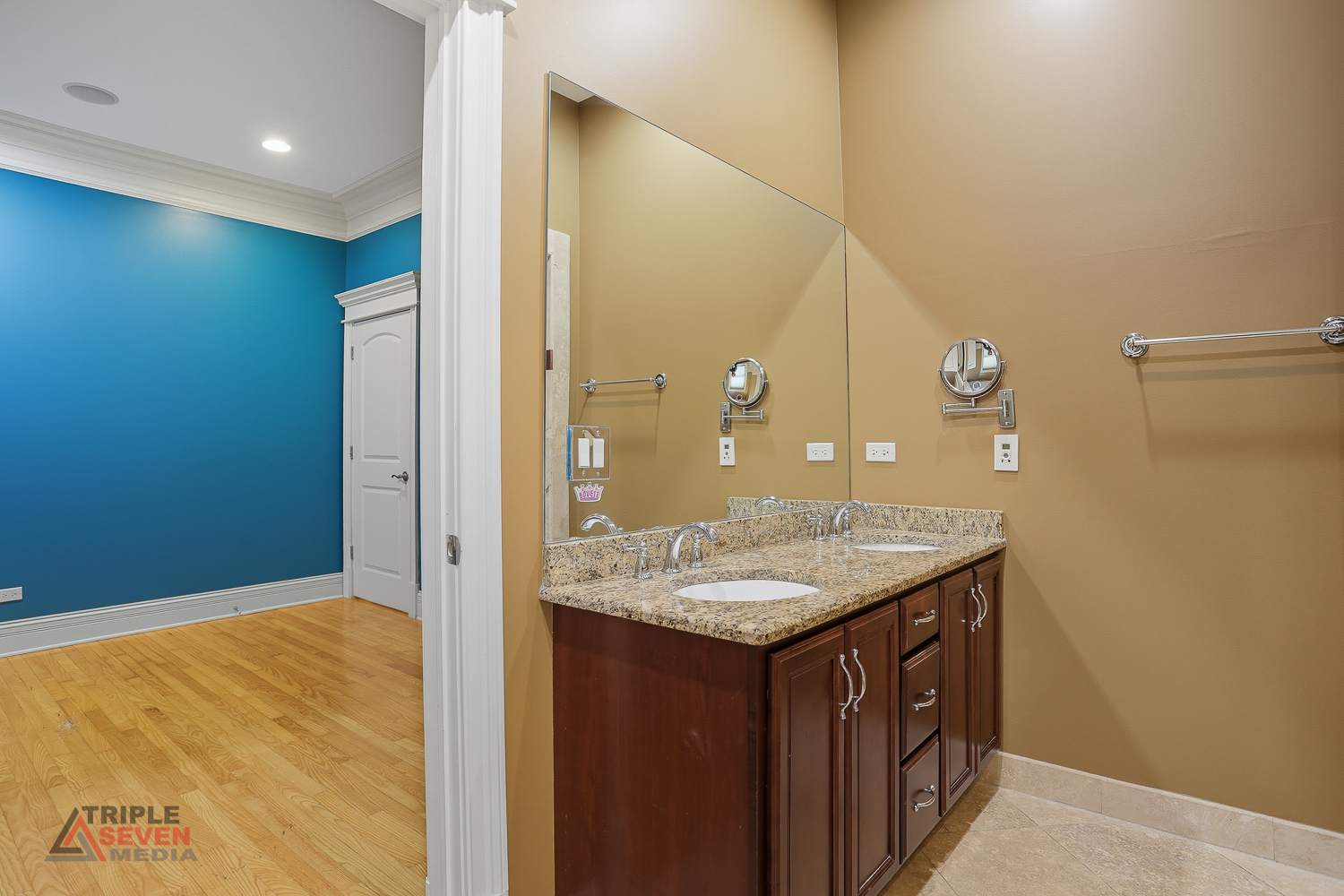 5039 S Michigan Avenue #1S, Chicago, IL 60615