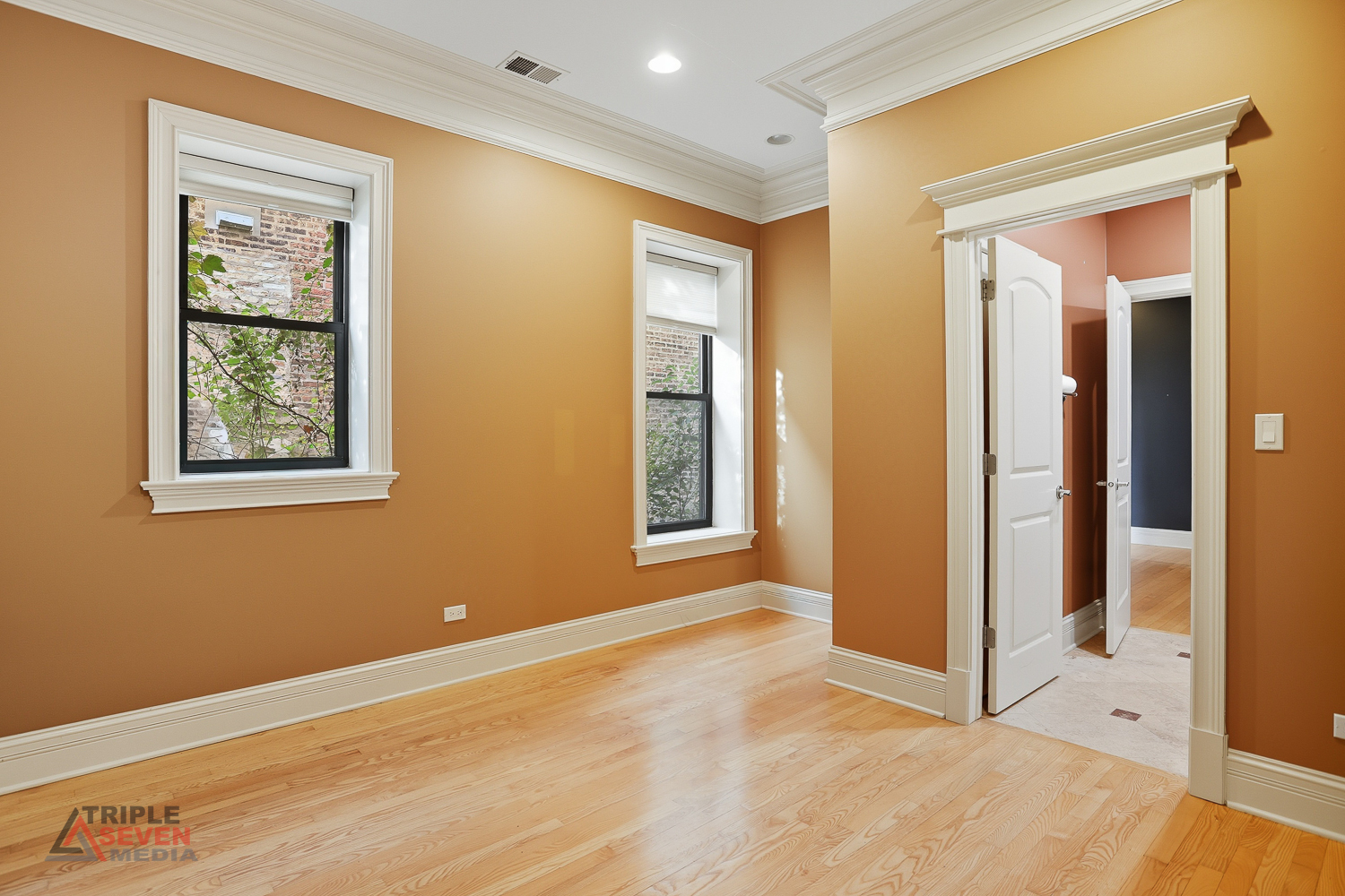 5039 S Michigan Avenue #1S, Chicago, IL 60615