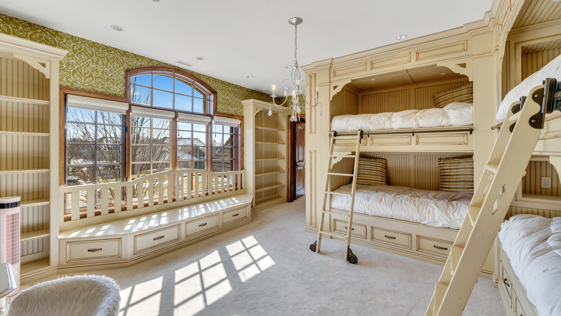 137 Singletree Road, Orland Park, IL 60467