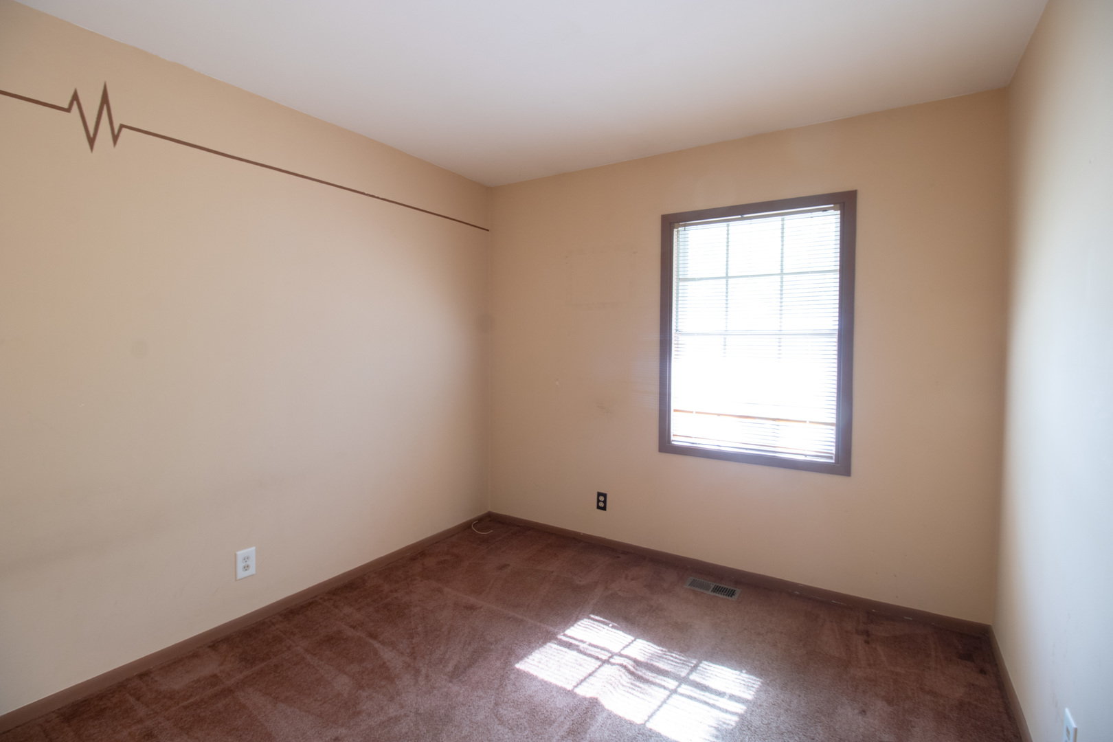 406 Library Lane, Streamwood, IL 60107