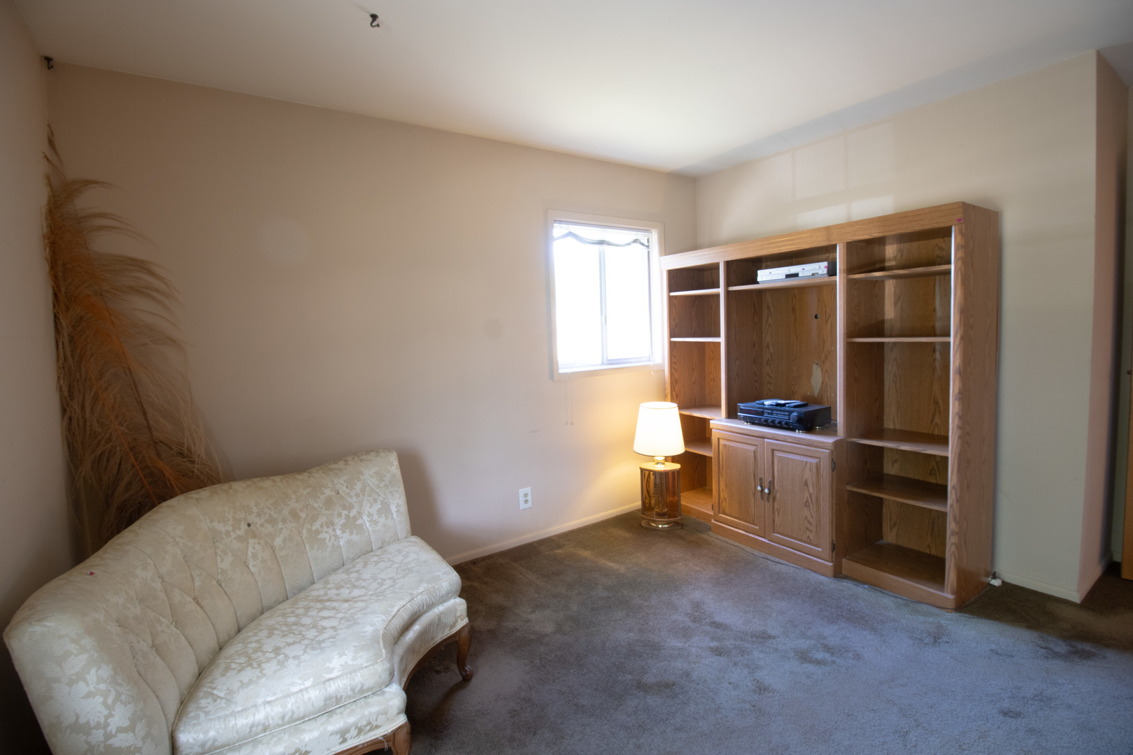 406 Library Lane, Streamwood, IL 60107