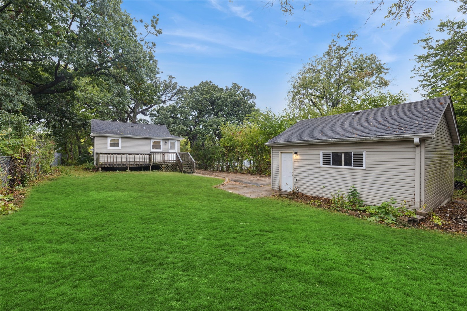 2008 Burlington Avenue, Lisle, IL 60532