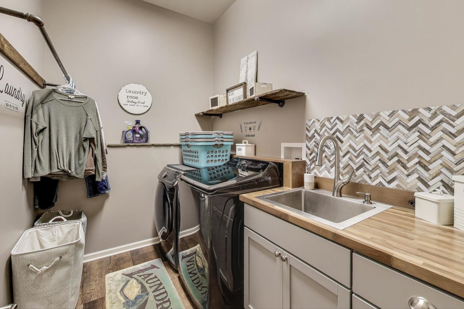 8208 Onyx Lane, Joliet, IL 60431