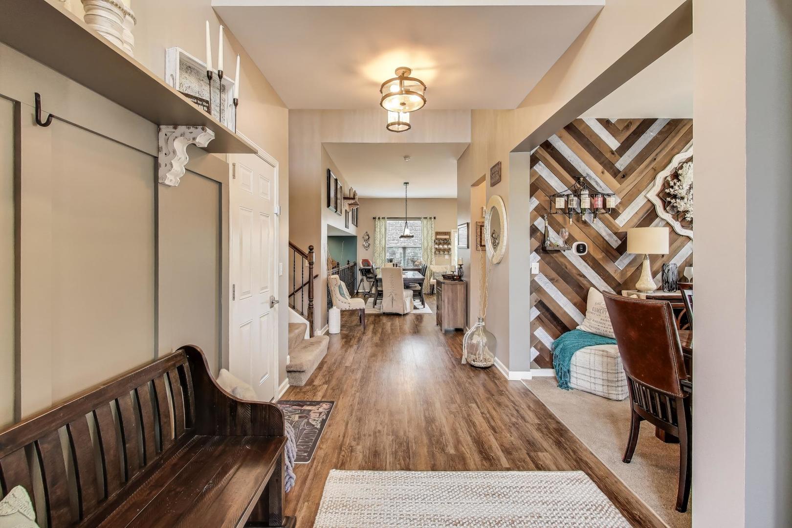 8208 Onyx Lane, Joliet, IL 60431