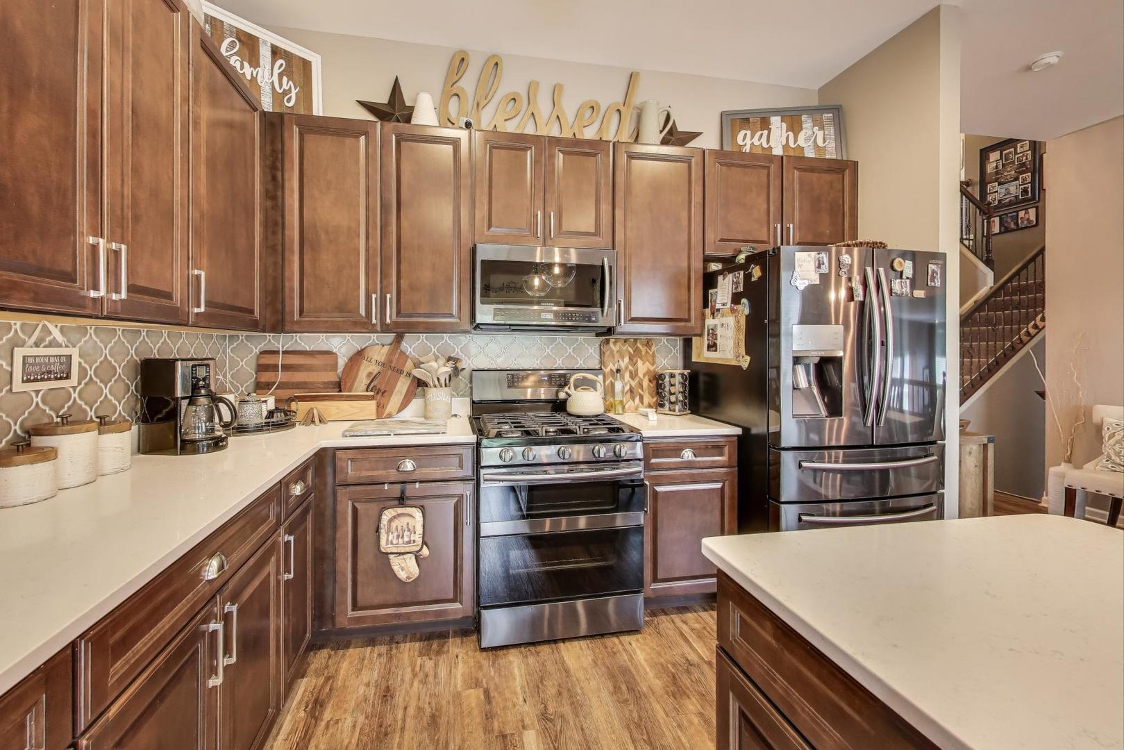 8208 Onyx Lane, Joliet, IL 60431