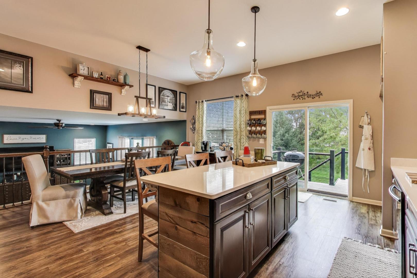 8208 Onyx Lane, Joliet, IL 60431