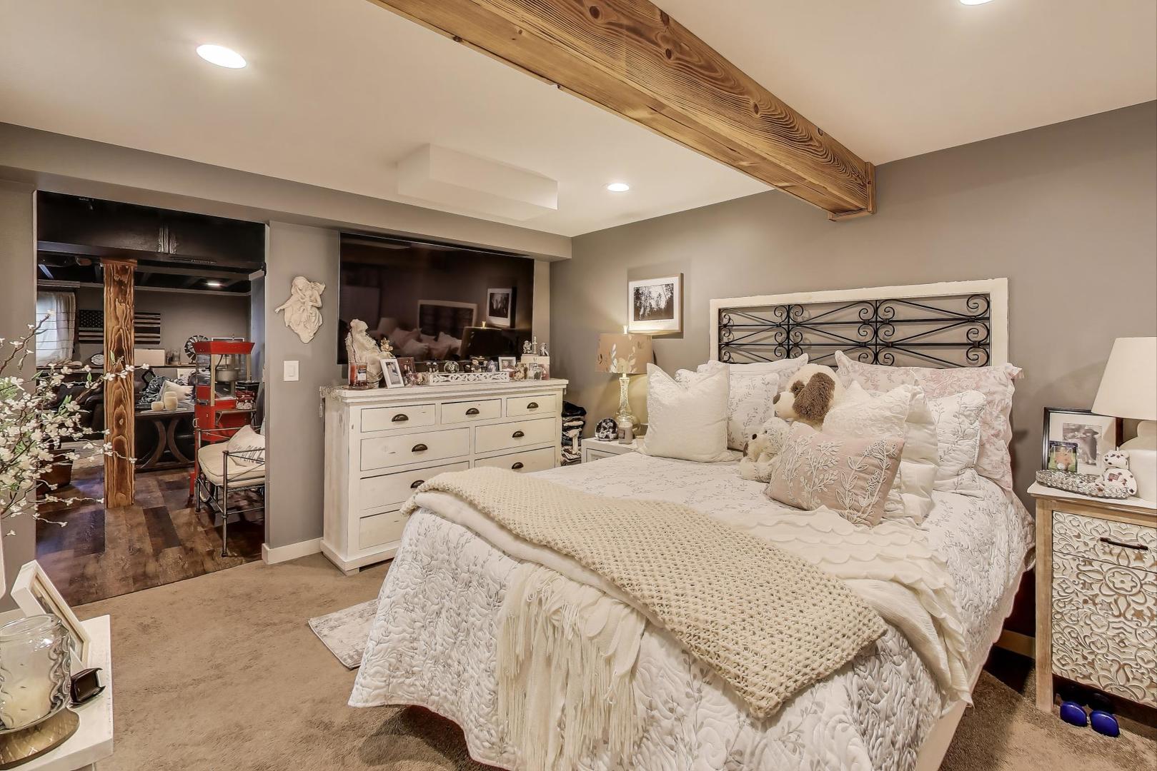 8208 Onyx Lane, Joliet, IL 60431