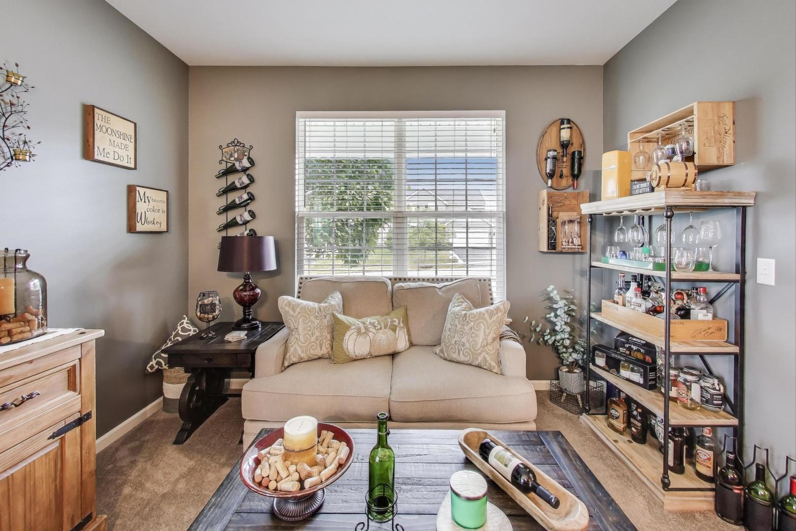 8208 Onyx Lane, Joliet, IL 60431