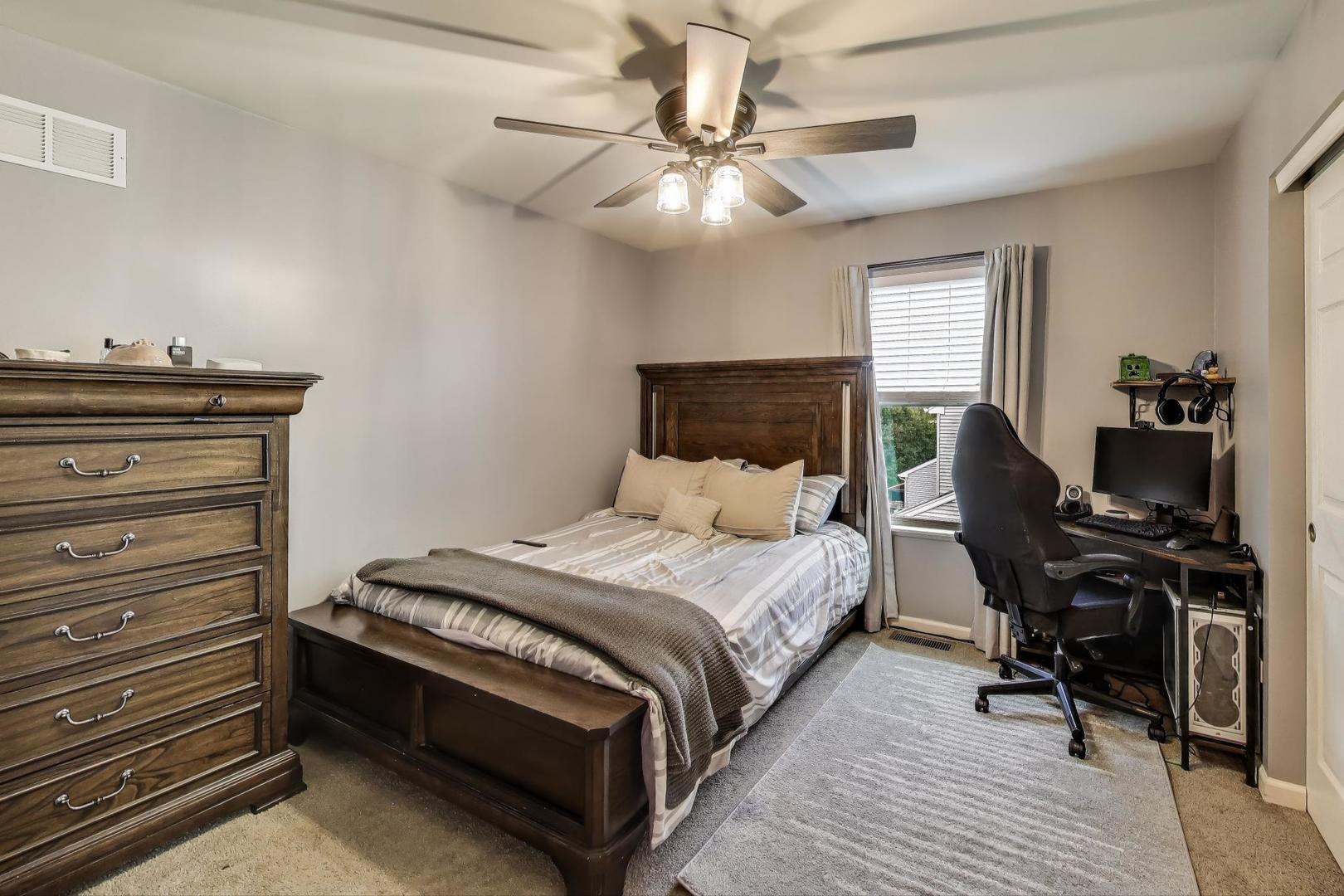 8208 Onyx Lane, Joliet, IL 60431