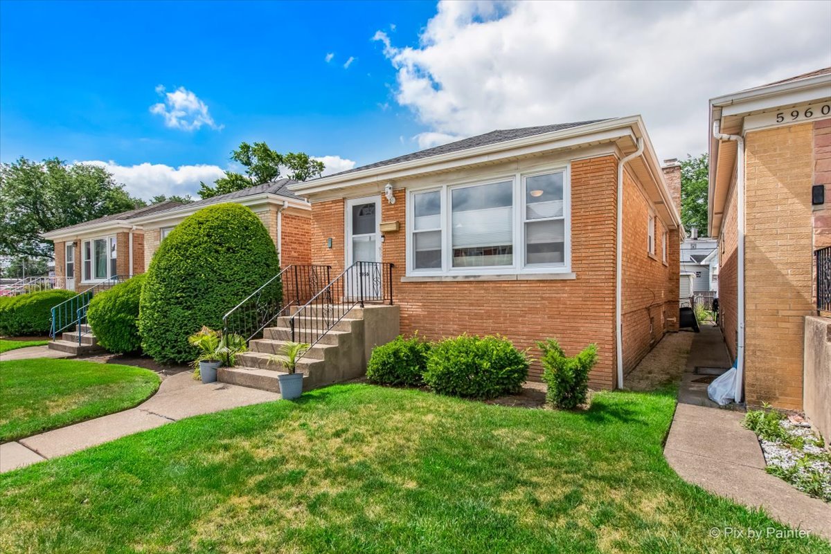 5956 N Elston Avenue, Chicago, IL 60646