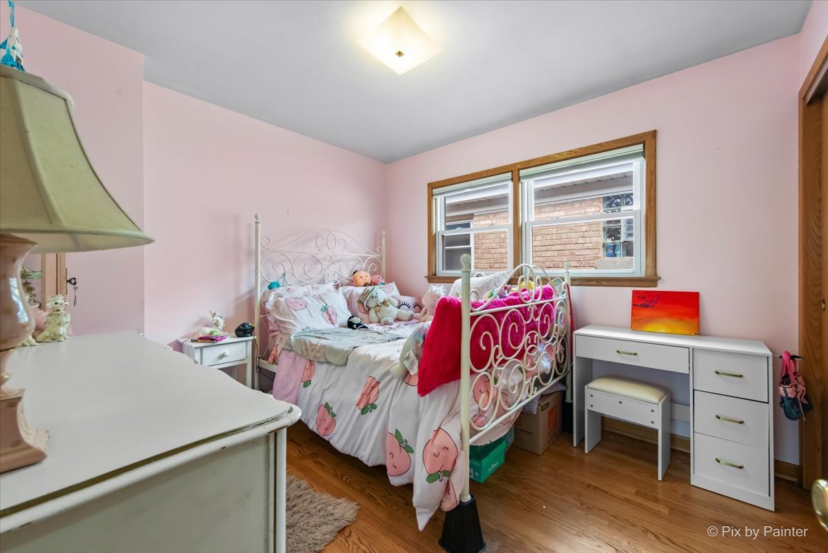 5956 N Elston Avenue, Chicago, IL 60646