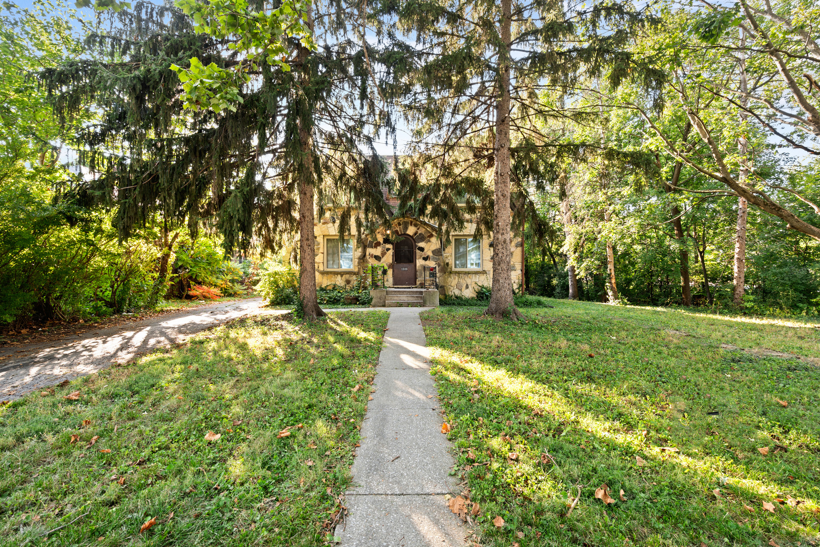 1310 Scott Avenue, Chicago Heights, IL 60411