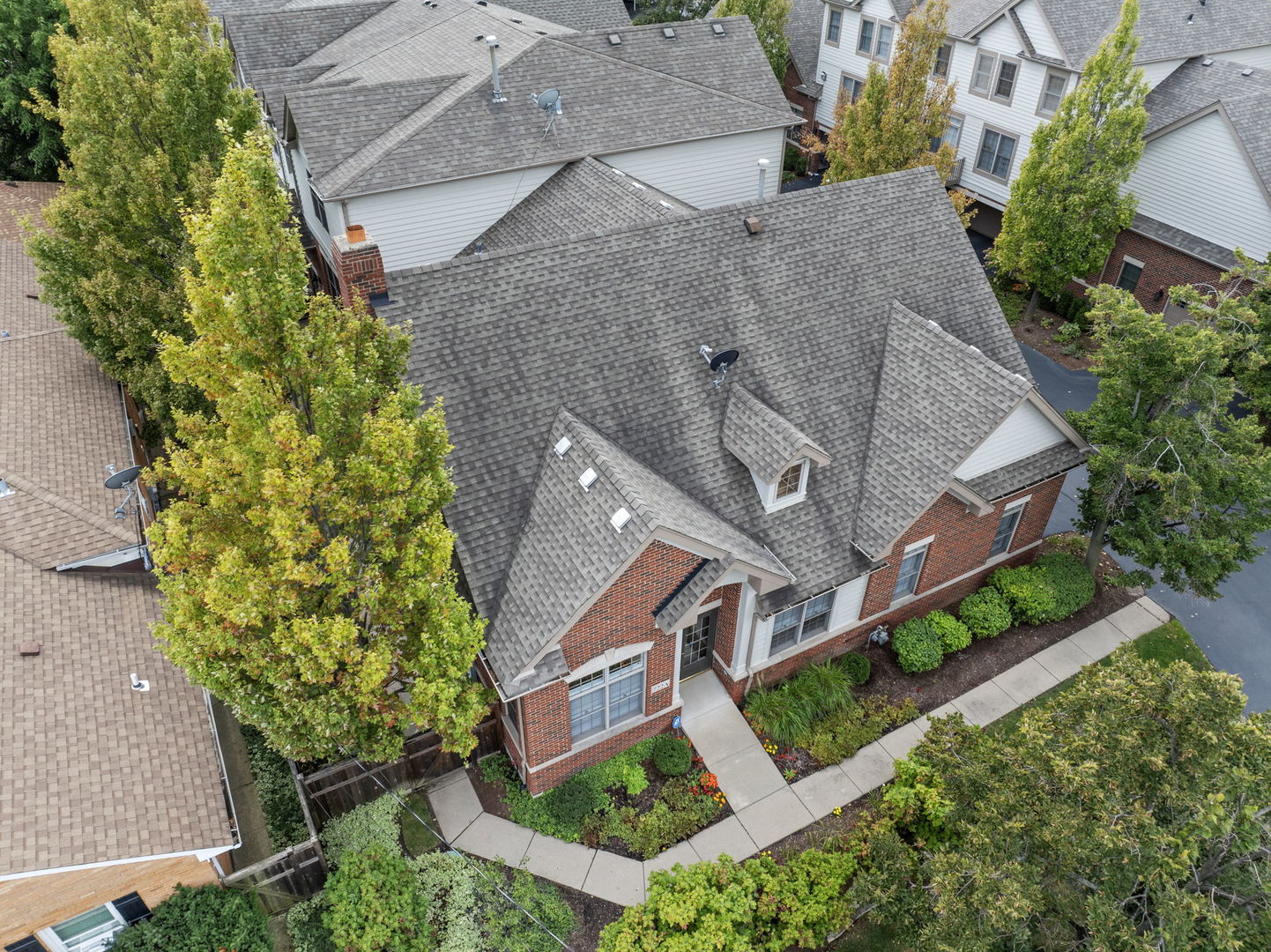 722 N NORTHWEST Highway #A, Park Ridge, IL 60068