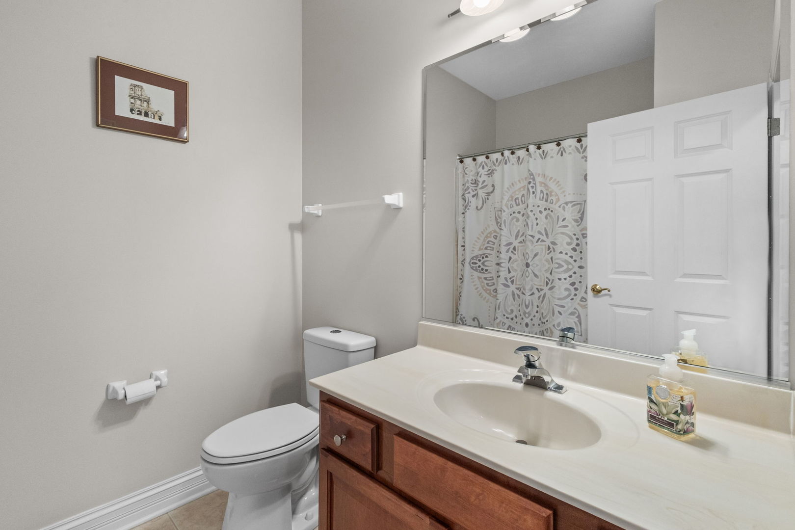 722 N NORTHWEST Highway #A, Park Ridge, IL 60068