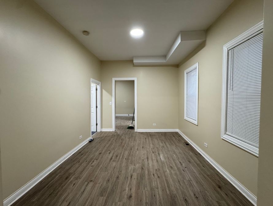 7245 S Evans Avenue, Chicago, IL 60619