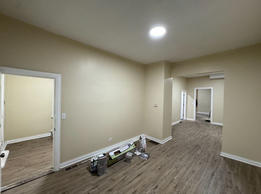 7245 S Evans Avenue, Chicago, IL 60619