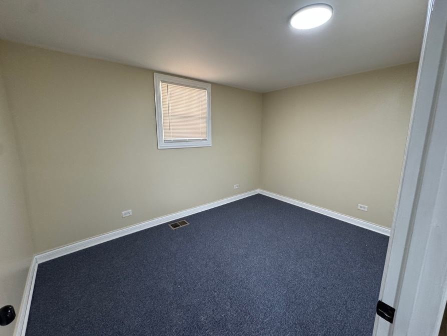 7245 S Evans Avenue, Chicago, IL 60619