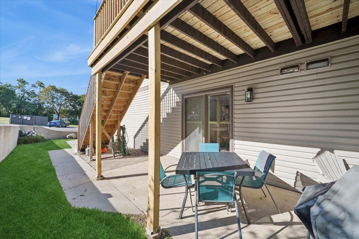 131 E Mill Street #104, Wauconda, IL 60084
