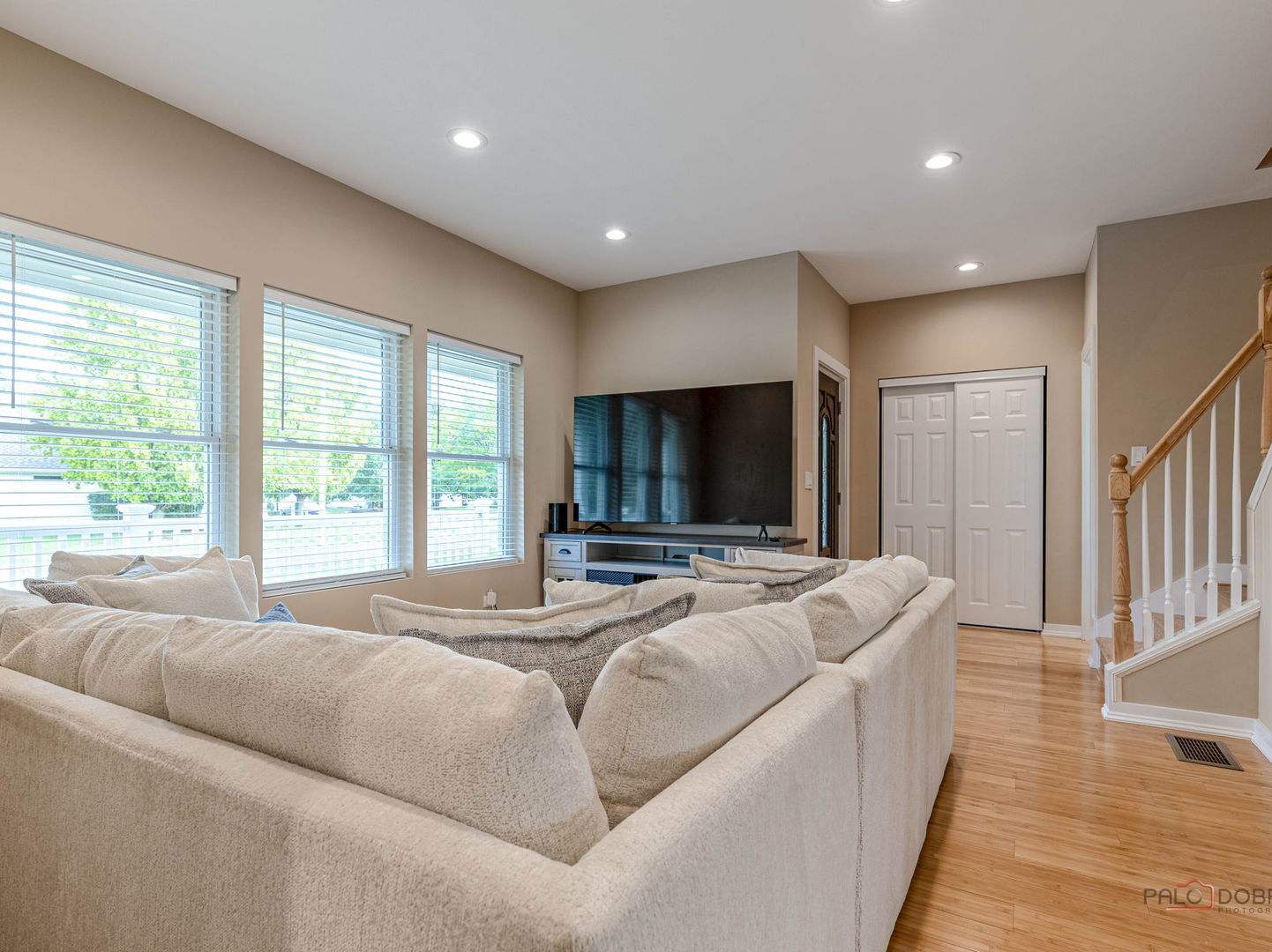 355 Woodhill Lane, Lake Villa, IL 60046