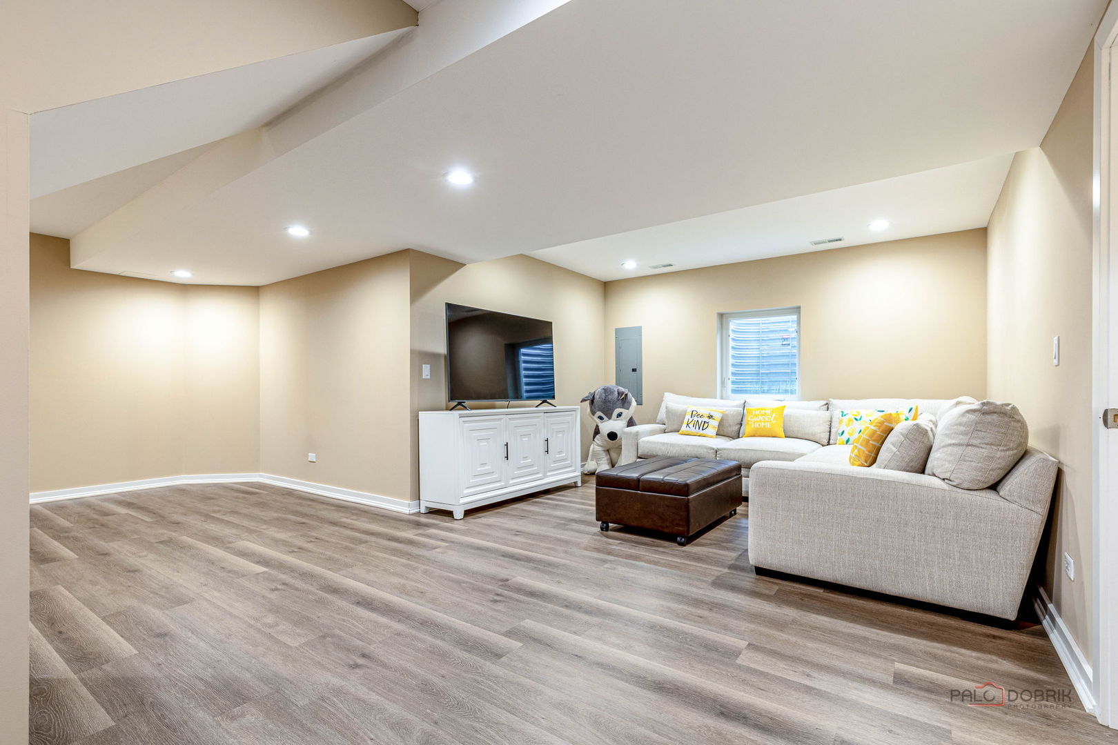 355 Woodhill Lane, Lake Villa, IL 60046