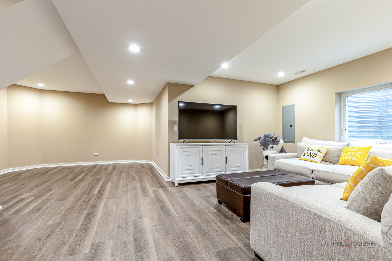 355 Woodhill Lane, Lake Villa, IL 60046