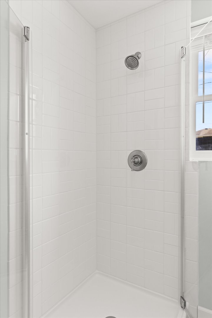 1105 Walter Street, Lemont, IL 60439