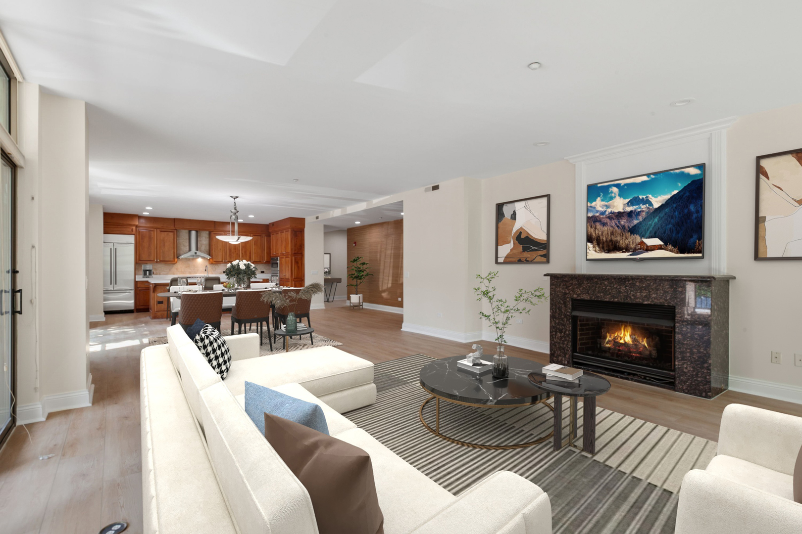 520 S Washington Street #103, Naperville, IL 60540