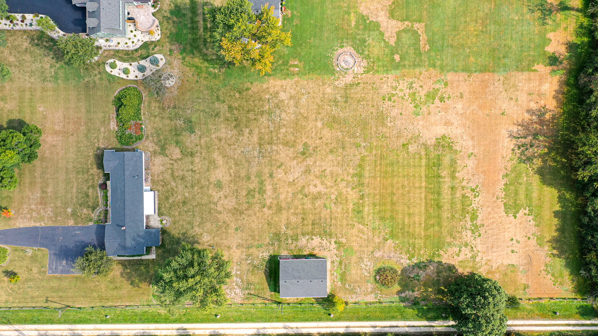 921 Guerin Road, Libertyville, IL 60048