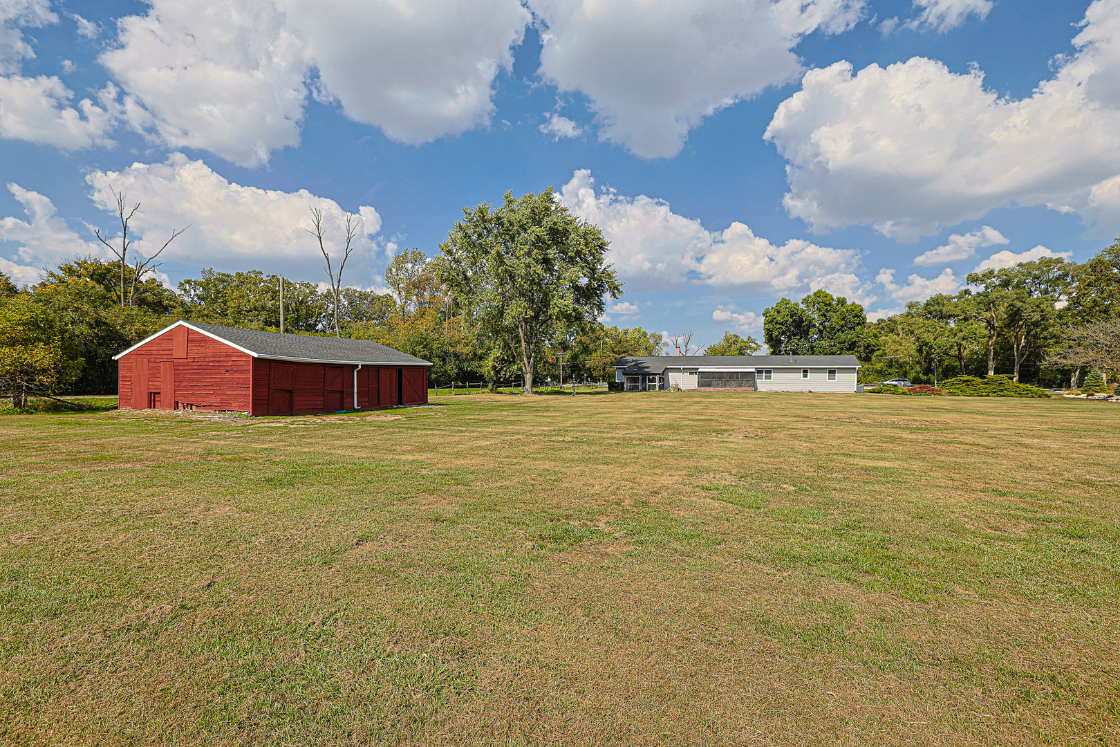 921 Guerin Road, Libertyville, IL 60048