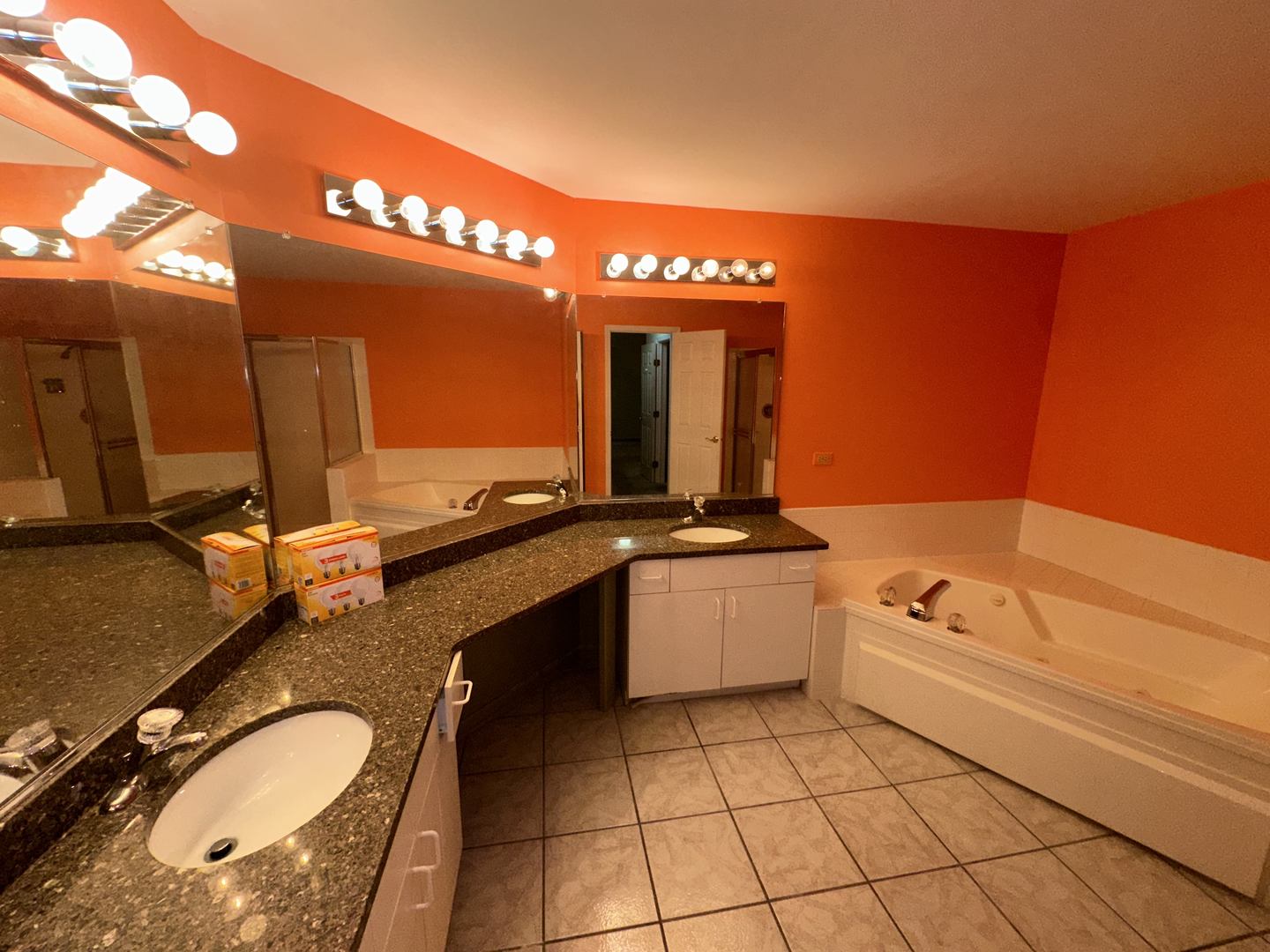 802 Butternut Lane #C, Mount Prospect, IL 60056