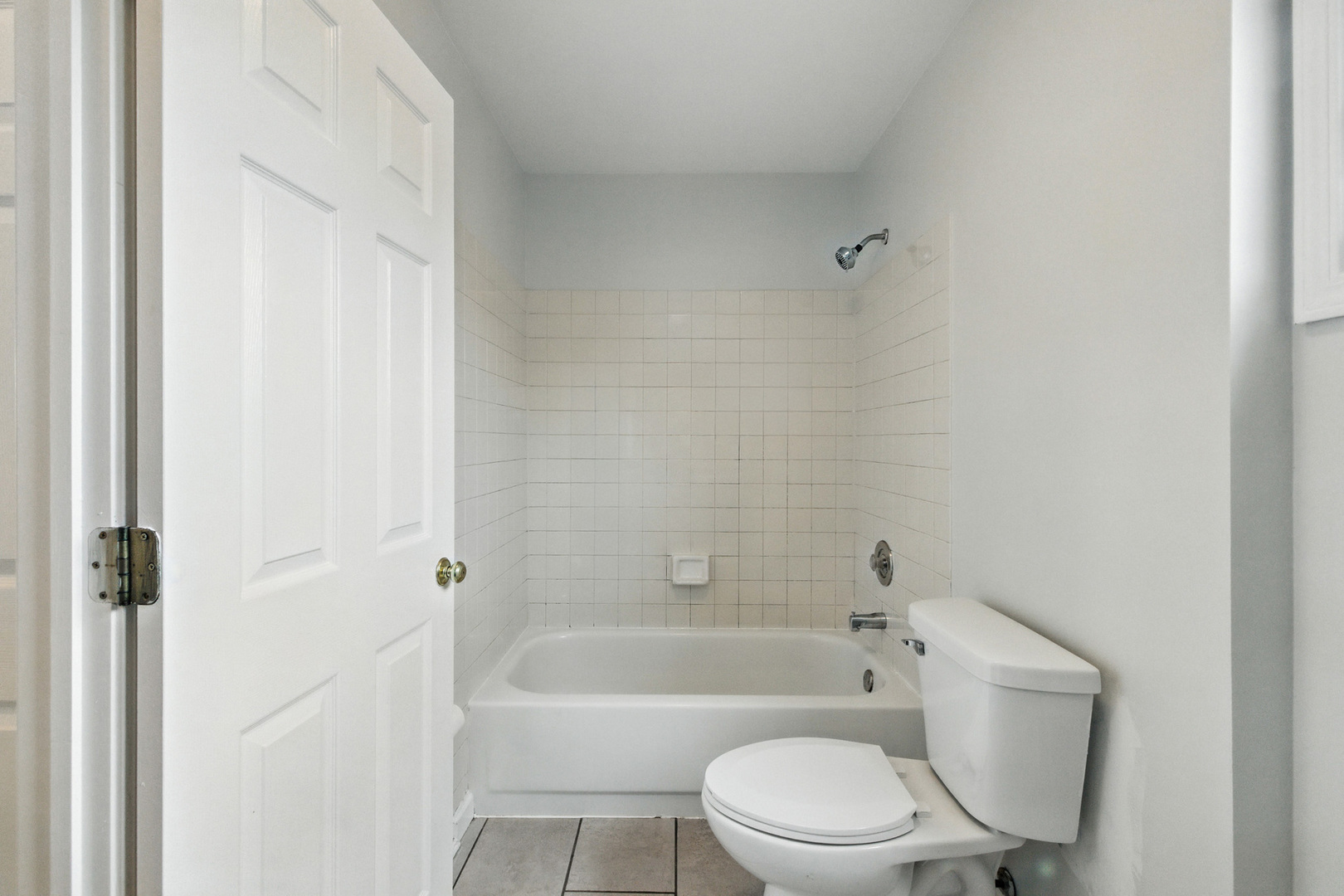 720 Hoover Drive, Carol Stream, IL 60188