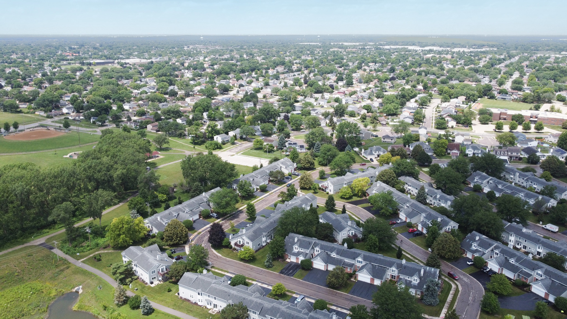 720 Hoover Drive, Carol Stream, IL 60188