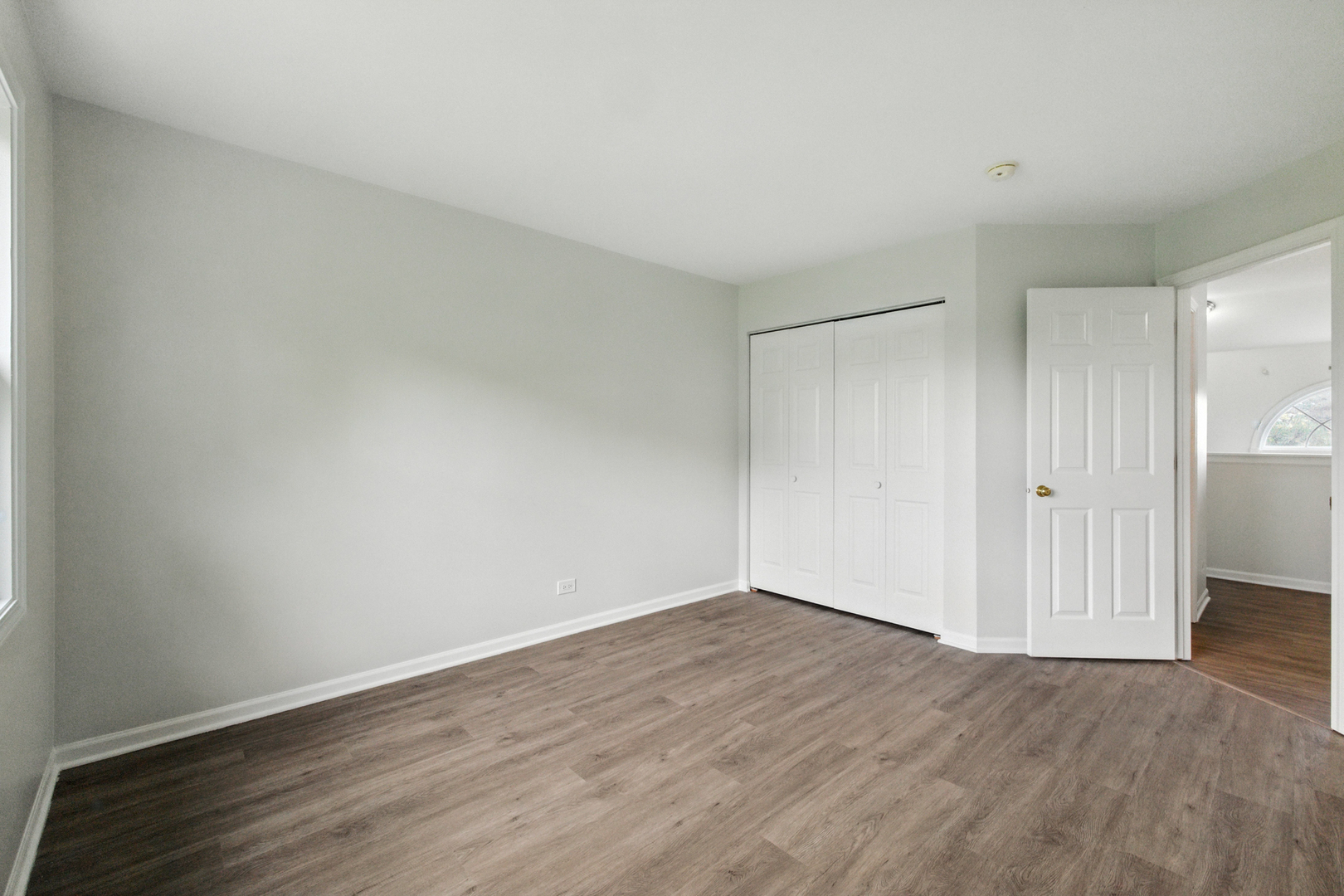 720 Hoover Drive, Carol Stream, IL 60188