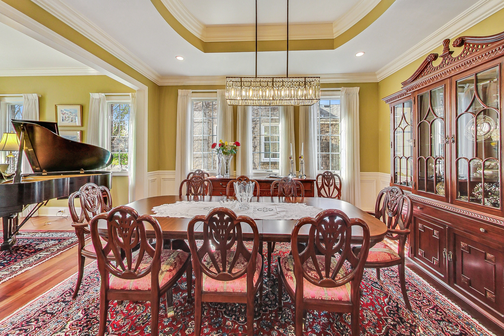 428 S Clifton Avenue, Park Ridge, IL 60068