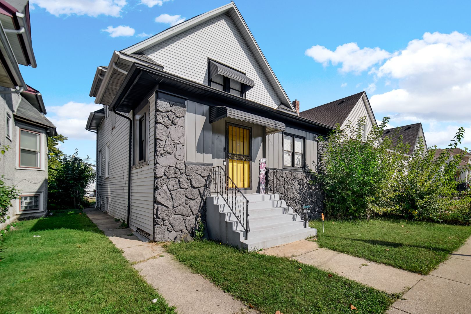 5440 W Cortez Street, Chicago, IL 60651
