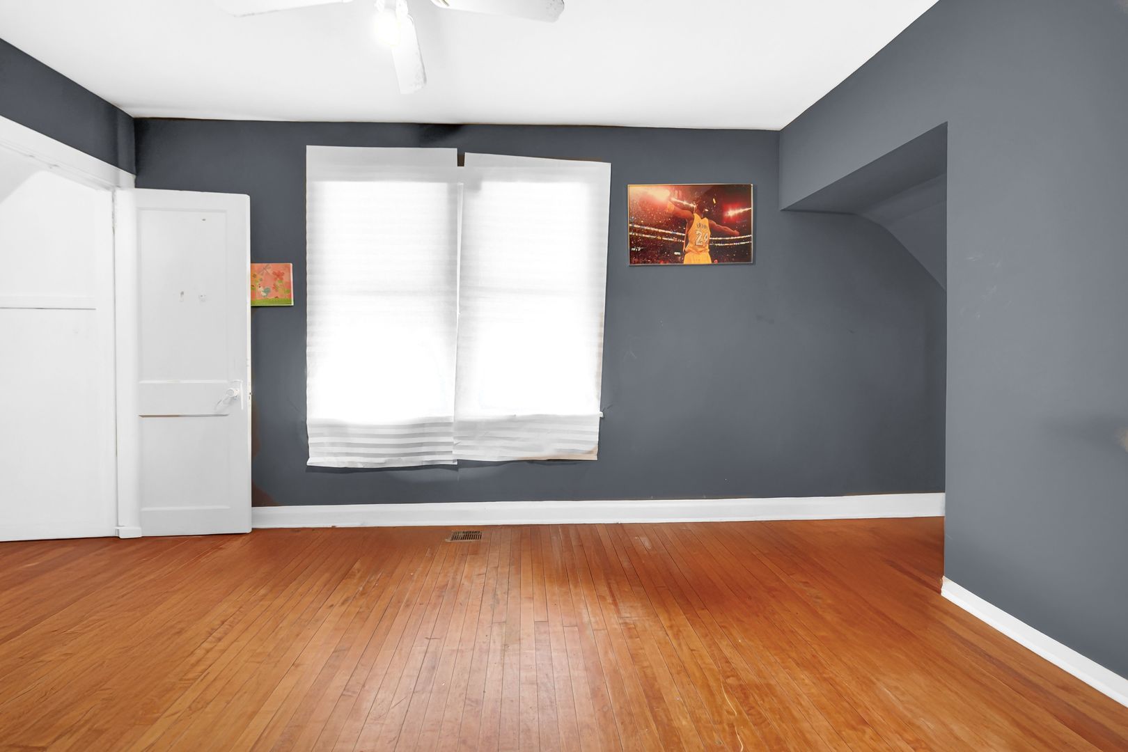 5440 W Cortez Street, Chicago, IL 60651