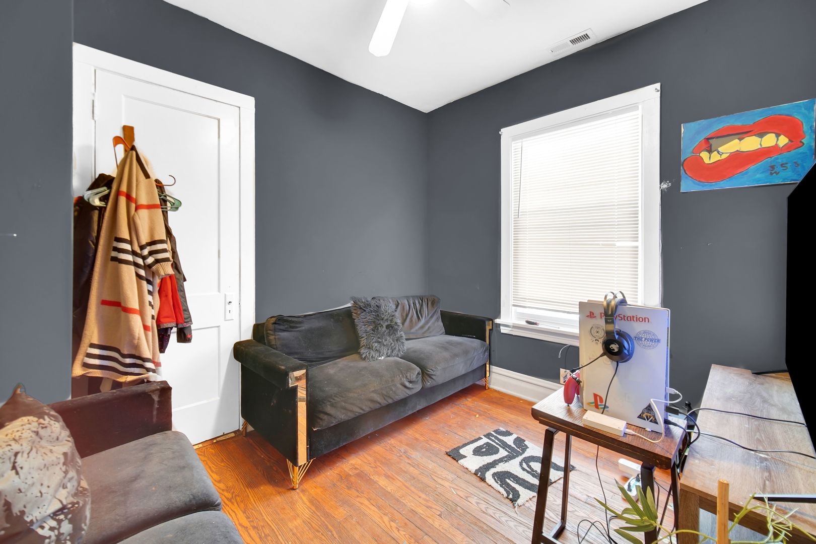 5440 W Cortez Street, Chicago, IL 60651