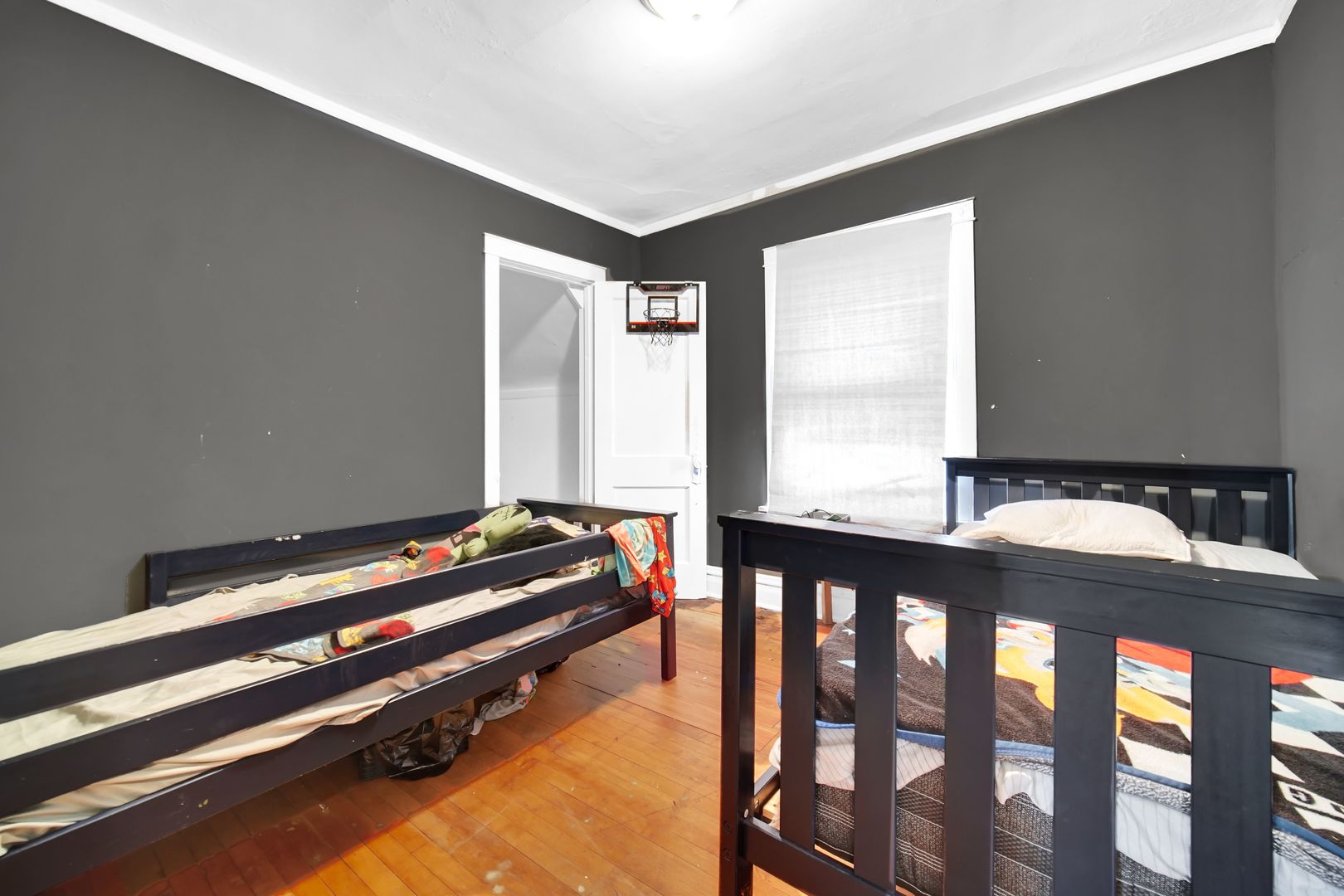 5440 W Cortez Street, Chicago, IL 60651