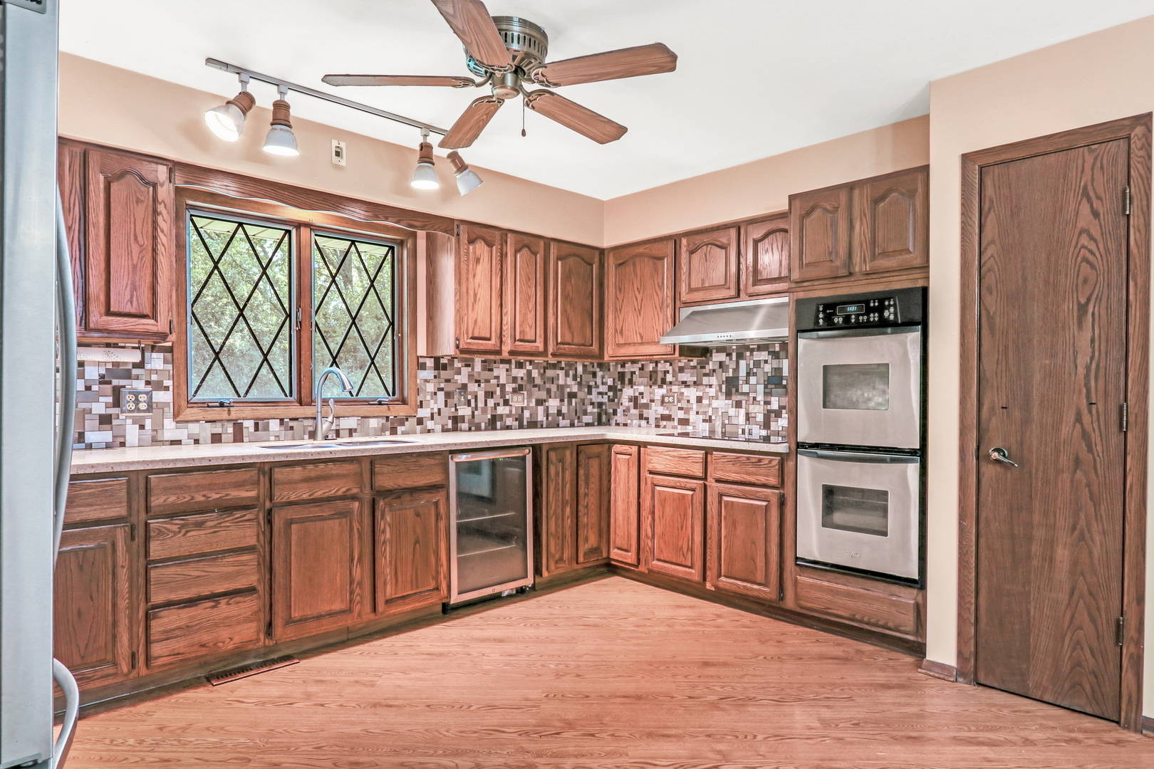 43411 N Lynn Dale Drive, Zion, IL 60099