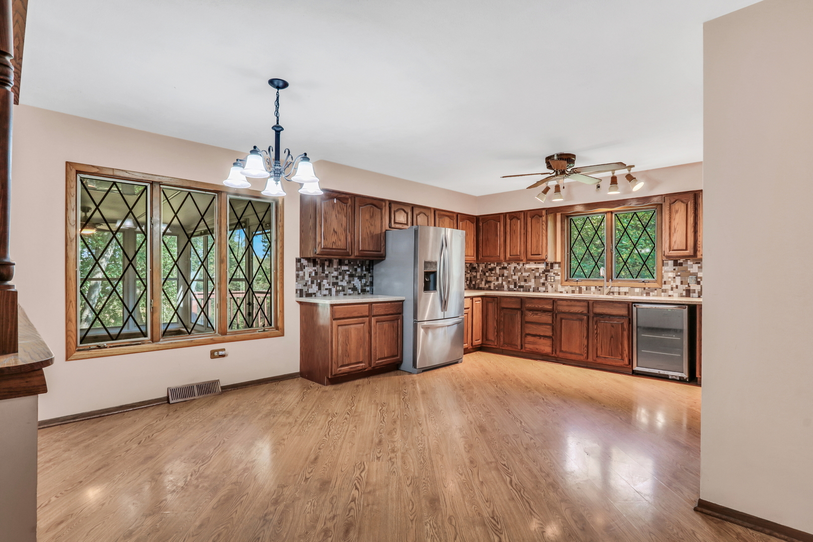 43411 N Lynn Dale Drive, Zion, IL 60099
