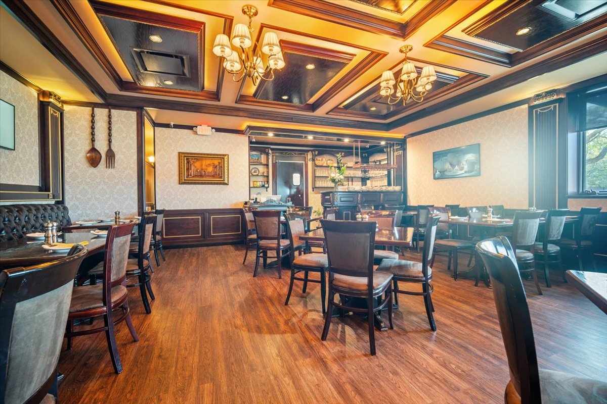 1600 Visa Drive, Normal, IL 61761