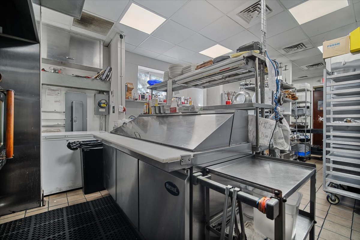 1600 Visa Drive, Normal, IL 61761