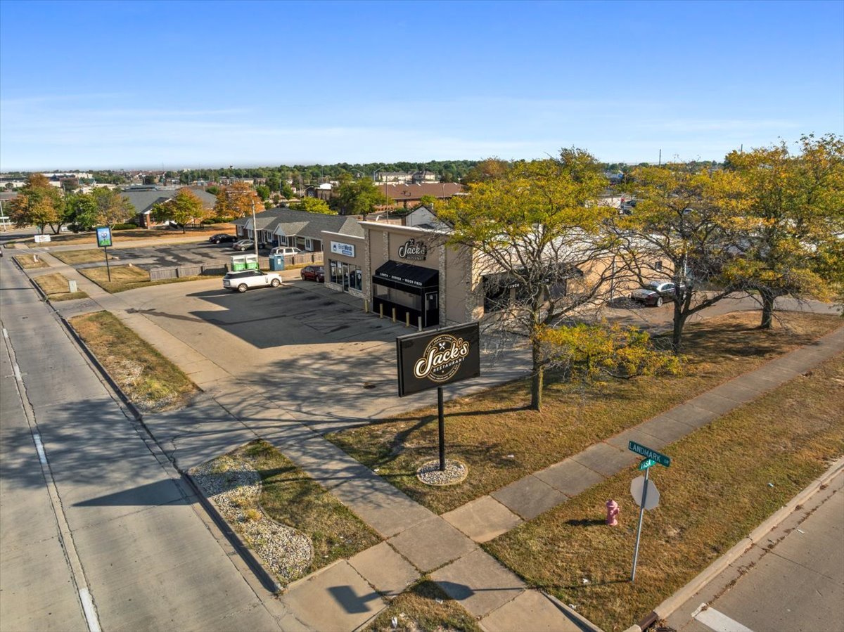 1600 Visa Drive, Normal, IL 61761