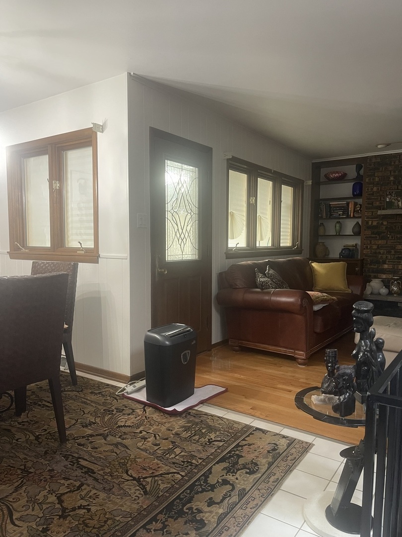 17129 Greenwood Avenue, South Holland, IL 60473