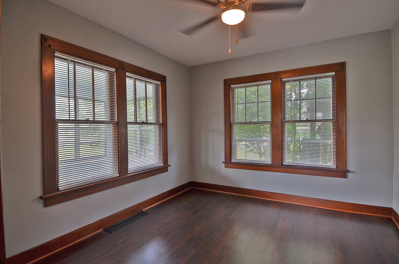 760 Guthrie Street, Ottawa, IL 61350