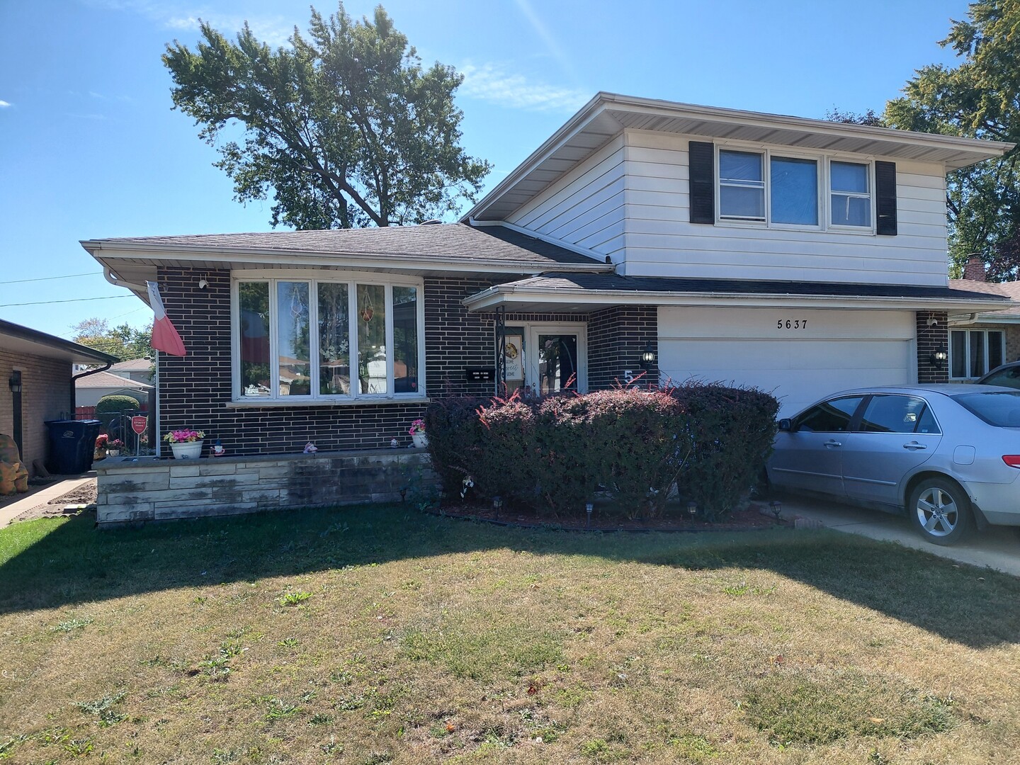 5637 Murray Drive Drive, Berkeley, IL 60163