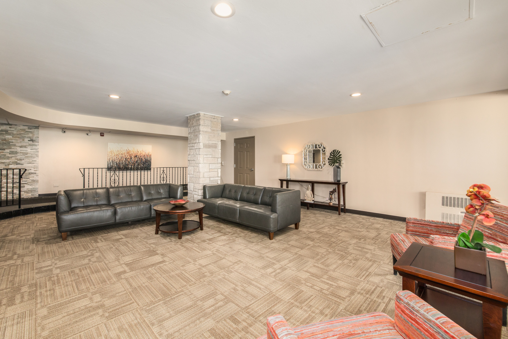 2500 Archbury Lane #2D, Park Ridge, IL 60068